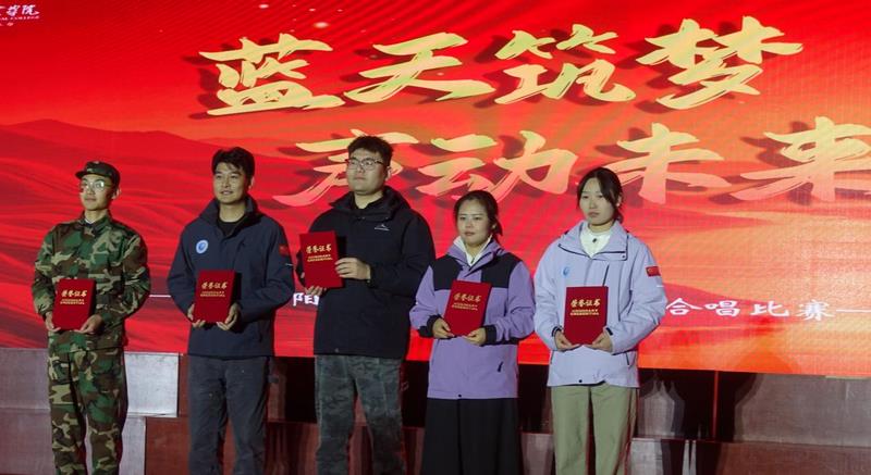 图片98.jpg 图片98.jpg